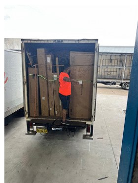 Mover loading truck with large boxed items